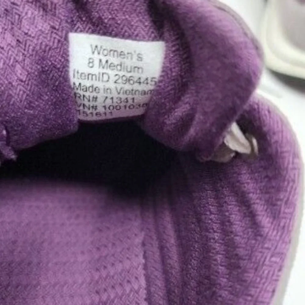 L.L‎ Bean Womens 296445 Lace Up Round Toe Gray Purple Sneakers Shoes Size US 8M.
